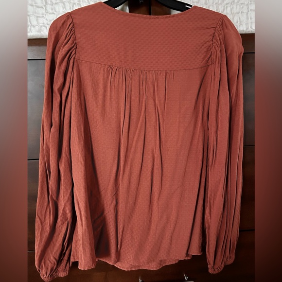 NWT womens peasant blouse by universal thread - Picture 2 of 4